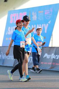 BIB: 863
                            <button type="button" onclick="openModal(3393163)" class="btn btn-primary btn-sm float-right btn-popup" data-toggle="modal" data-target=".modal-high-quality">
                        <i class="fas fa-shopping-cart"></i> Add to Cart
                    </button>
                                            <button type="button" onclick="isThisMe(3393163, true)" class="btn btn-success btn-sm float-right btn-popup btn-isme hidden" data-toggle="tooltip" data-placement="bottom" title="นี่คือรูปของคุณใช่ไหม คลิกที่นี่เพื่อเอาเข้าอัลบั้ม">
                        <i class="fas fa-plus"></i> Add to album
                    </button>
                    <button type="button" onclick="isThisMe(3393163, false)" class="btn btn-warning btn-sm float-right btn-popup btn-isnotme hidden">
                        <i class="fas fa-ban"></i> Remove from album
                    </button>